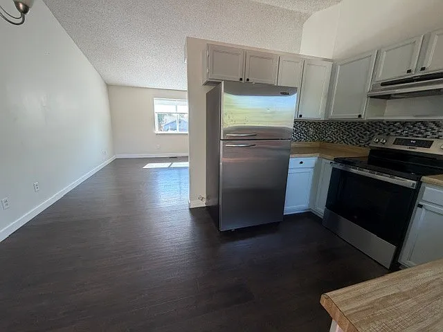 2137 Tulip St — Photo 7