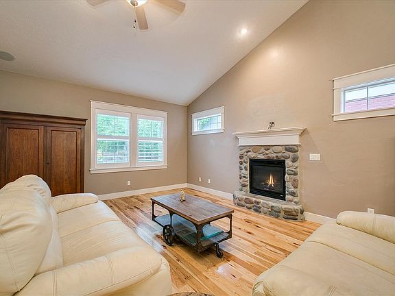 5th image of 4667 W Hidden Springs Dr