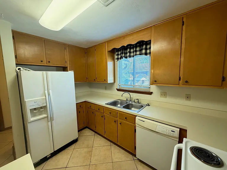3207 Shamrock St #33 — Photo 9