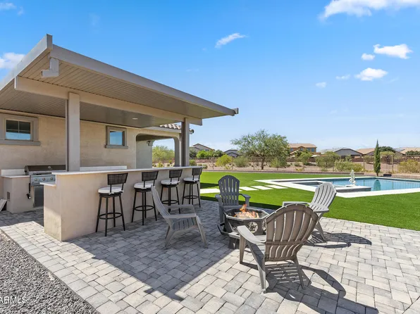 11018 E TESLA Avenue, Mesa, AZ 85212