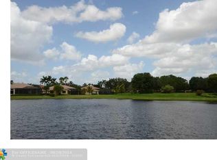 2723 Oakbrook Dr, Weston, FL 33332