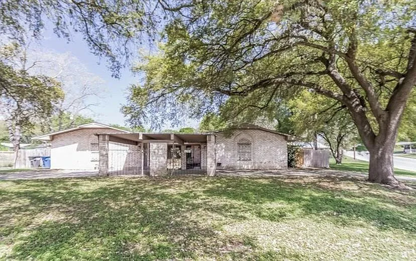 203 Sunnyland Dr