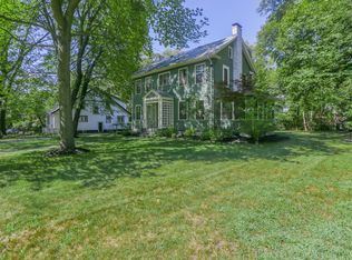 132 Brackett Rd, Newton, MA 02458