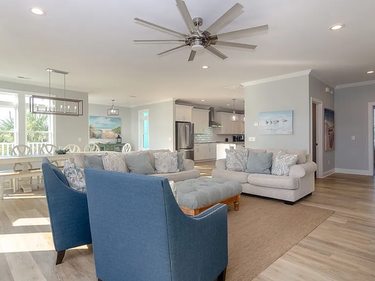 507 N Fort Fisher Blvd — Photo 7