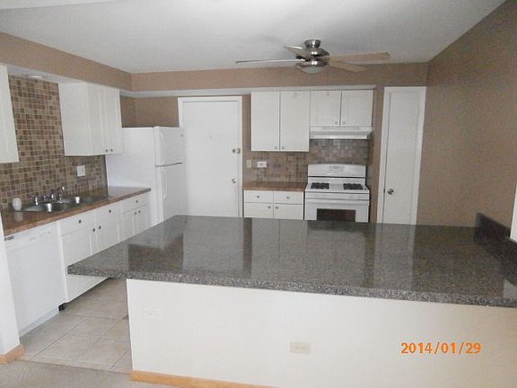 4th image of 1320 Lore Ln APT 203
