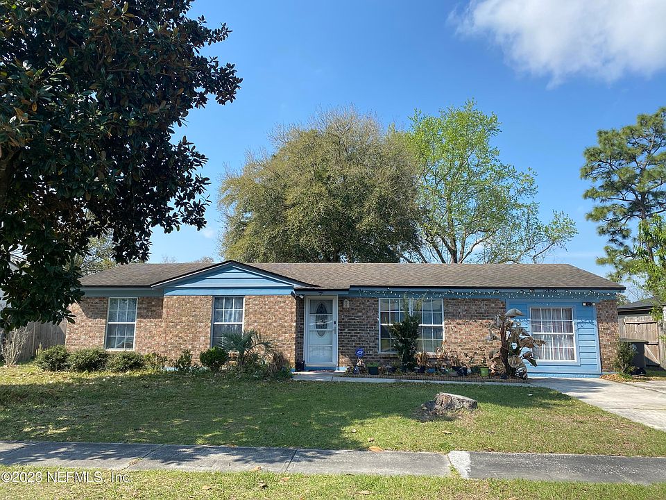 1st image of 2628 Kenwood Dr W
