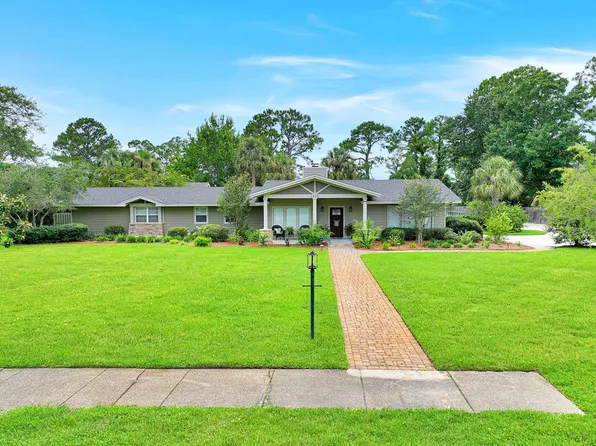 1612 Monument Ave, Pt Saint Joe, FL 32456