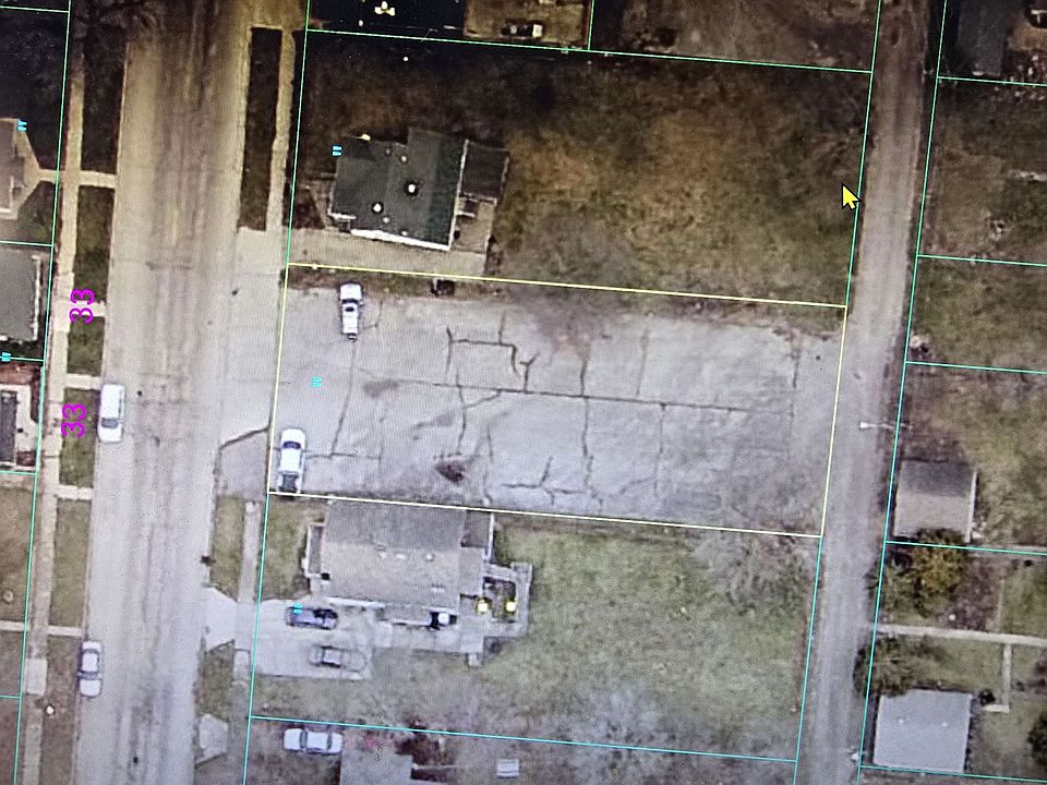 2nd image of 816 Corbin St