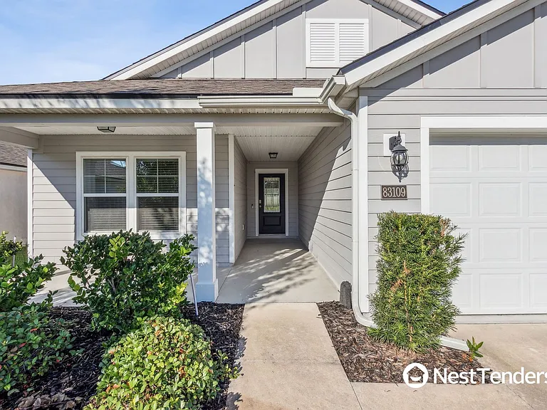83109 Village Walk — Photo 2