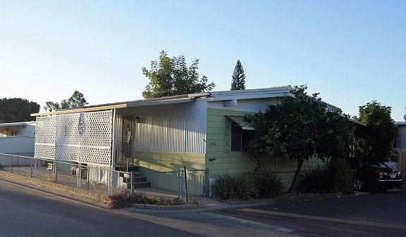 3rd image of 400 Greenfield Dr Space 140