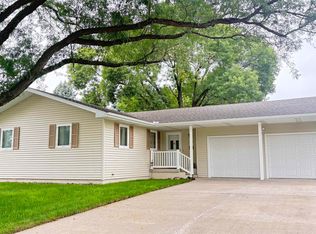 603 E Bluff Ave, Norfolk, NE 68701