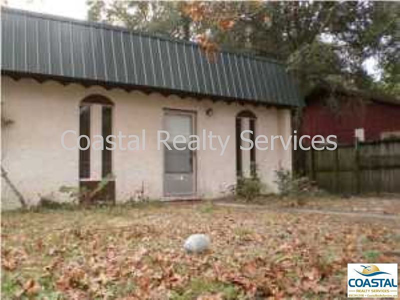 1st image of 1007 Hondo Ave #A
