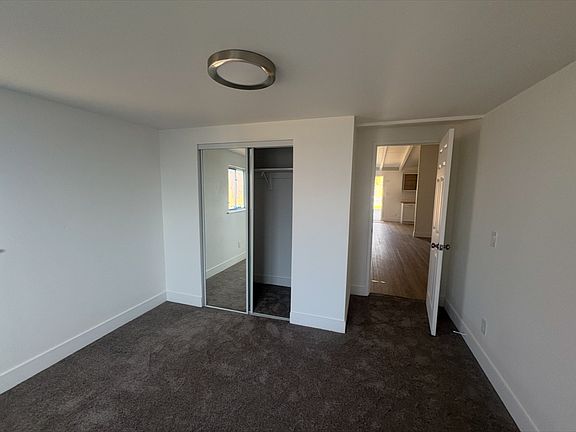 3rd image of 2625 Puccini Ave