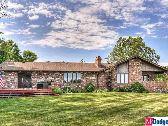 3rd image of 2377 Shea De Lane Dr