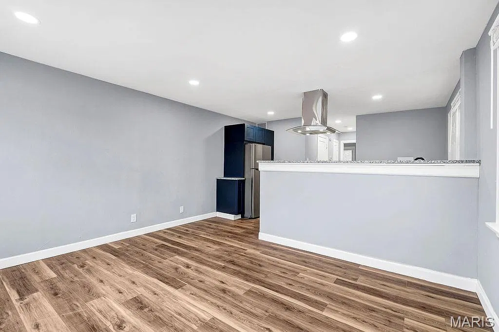1 bed, 1.0 bath, 700 sqft, $1,150 — Photo 3