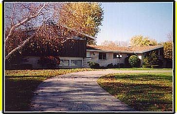 1st image of 1212 W Riverview Ave