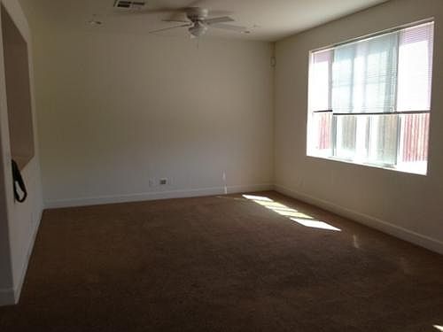 5th image of 2343 N Mountainside Dr
