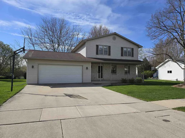 978 Springs Rd, Fond Du Lac, WI 54935