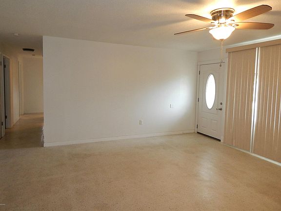4th image of 1430 Windward Dr