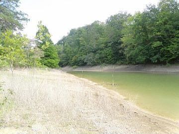 2nd image of 3139 Caywood Rd