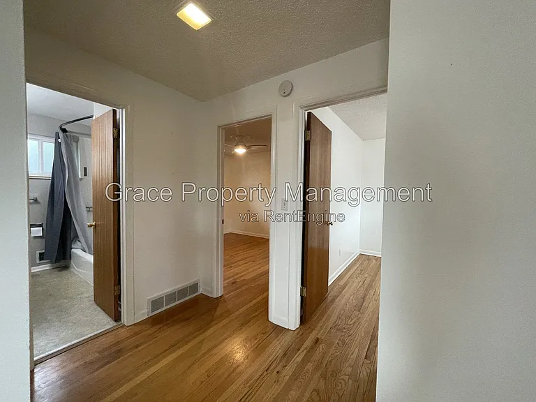 3540 S Corona St — Photo 9