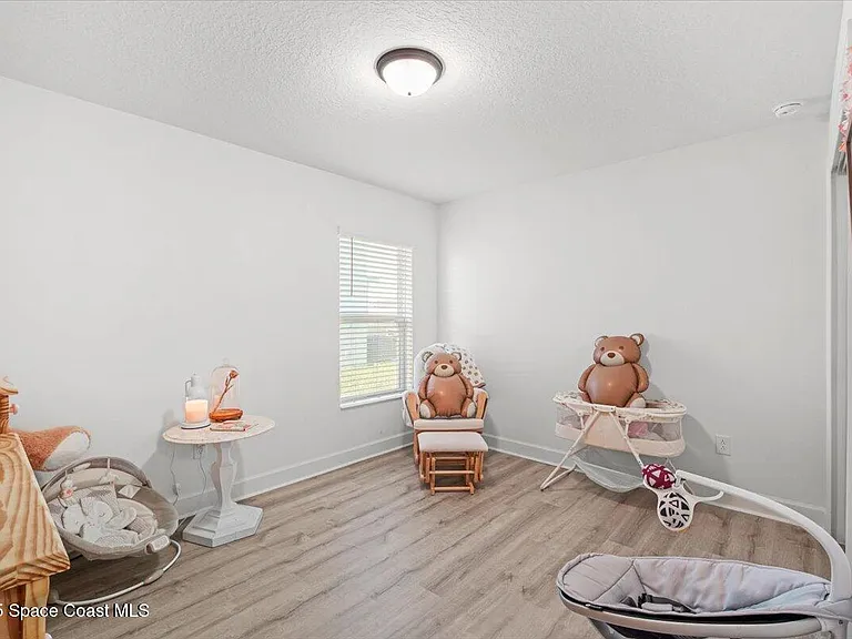 527 Glaspell Cir SE — Photo 30