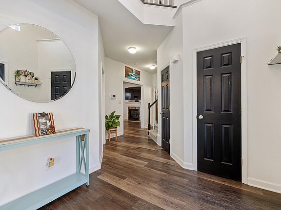 5th image of 2213 Water Spray Dr