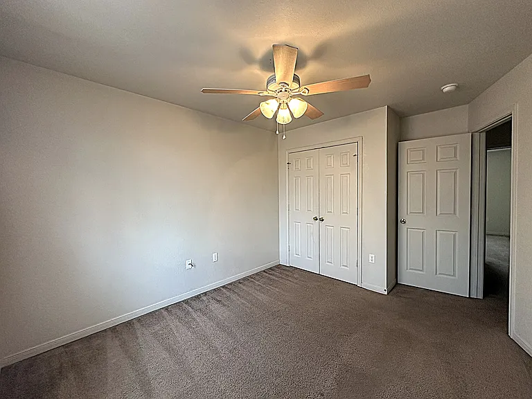 402 Veterans Ave #C — Photo 5
