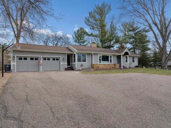 2820 Washta Bay Rd, Excelsior, MN 55331