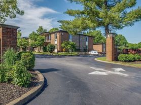 2601 Hillsboro Pike