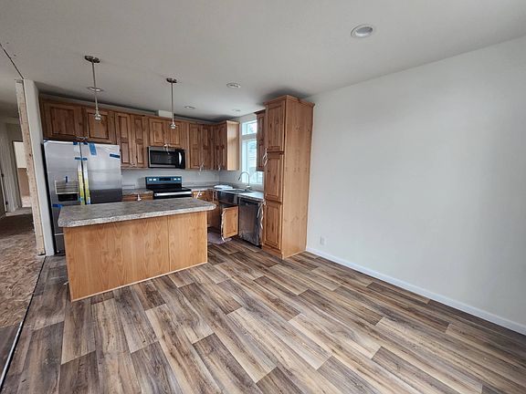 3rd image of 300 SW 7th Ave #1102