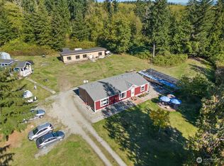 326 Cottonwood Dr, Camano Island, WA 98282