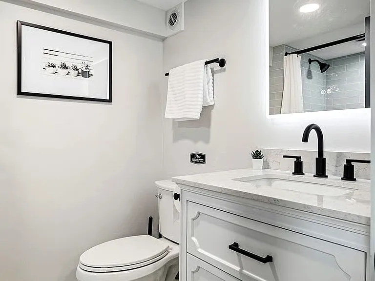 3631 Boone Park Ave — Photo 6
