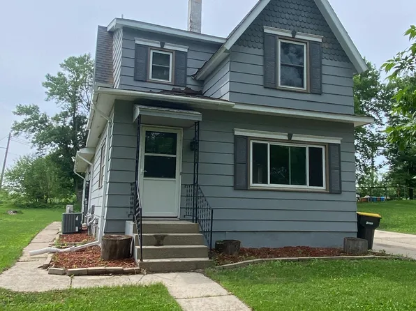 104 NE 3rd St, Buffalo Lake, MN 55314