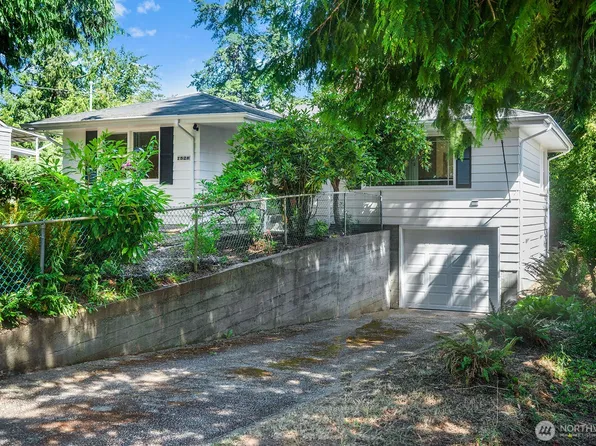 1528 NE 166th Street, Shoreline, WA 98155