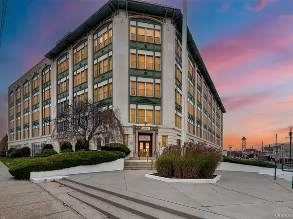 1 Landmark Square #530, Port Chester, NY 10573