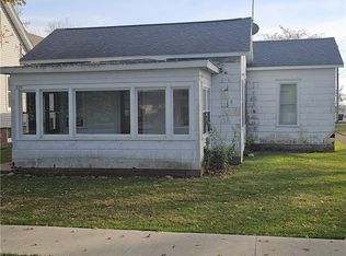 230 W Main St, Maroa, IL 61756