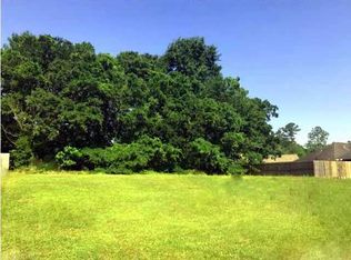 1 Oak Grove Dr, Semmes, AL 36575