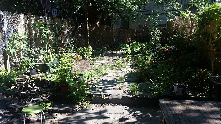 Rented by Premier Metro Realty Corp | media 11