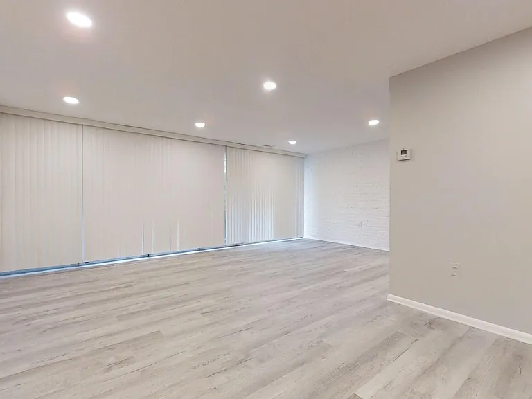 1822 Metzerott Rd #305 — Photo 4