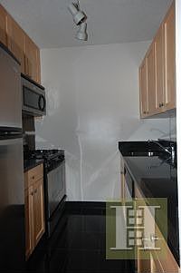 2nd image of 201 E 86th St APT 4B