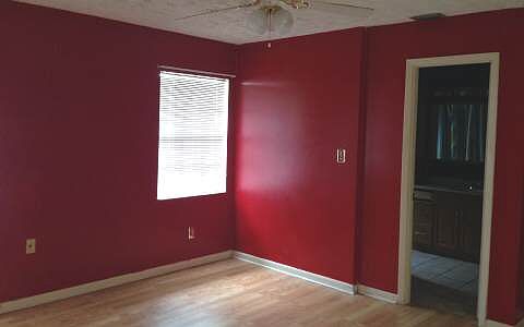 4th image of 200 SW Quail Heights Ter