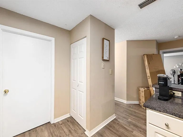 4045 Crockers Lake Blvd #11 — Photo 12