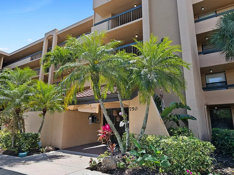 750 Egret Cir #6210 — Photo 27