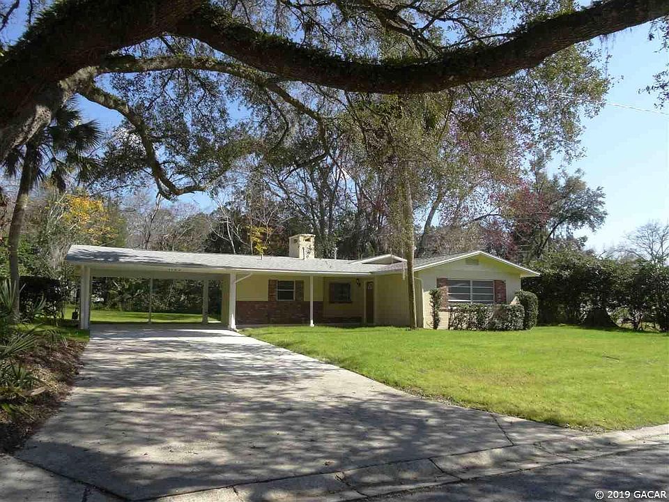 1st image of 1105 NW 40th Dr