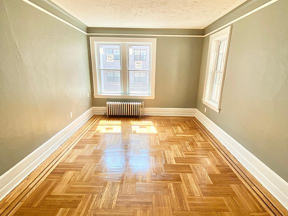 4th image of 115 Halsted St APT 309