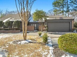 397 Twelve Oaks Cir, Memphis, TN 38117