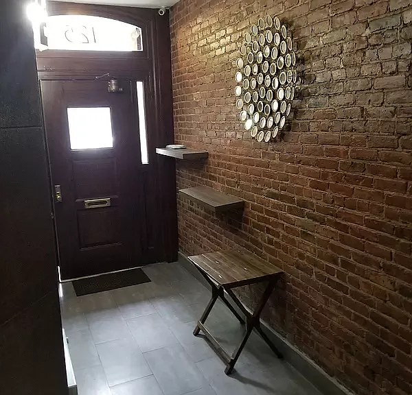 125 Noble St #2 — Photo 15