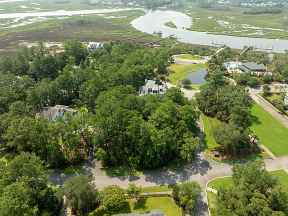 2nd image of 250 Grand Park Blvd