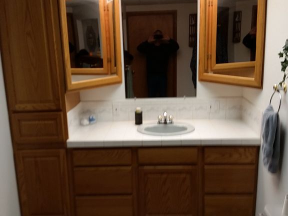5th image of 1007 N Road 11